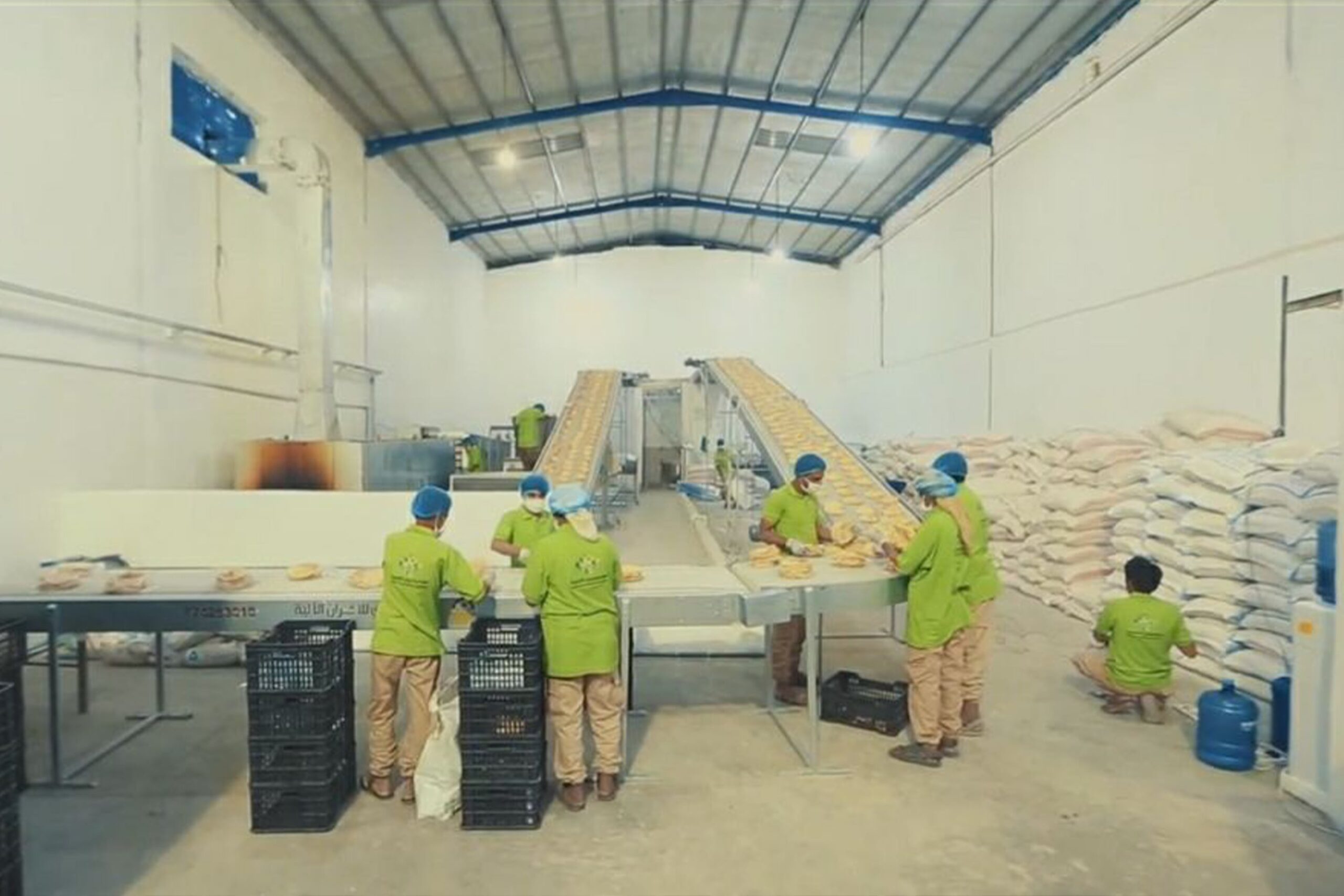 عکس خبر کمک نانوایی خیریه
